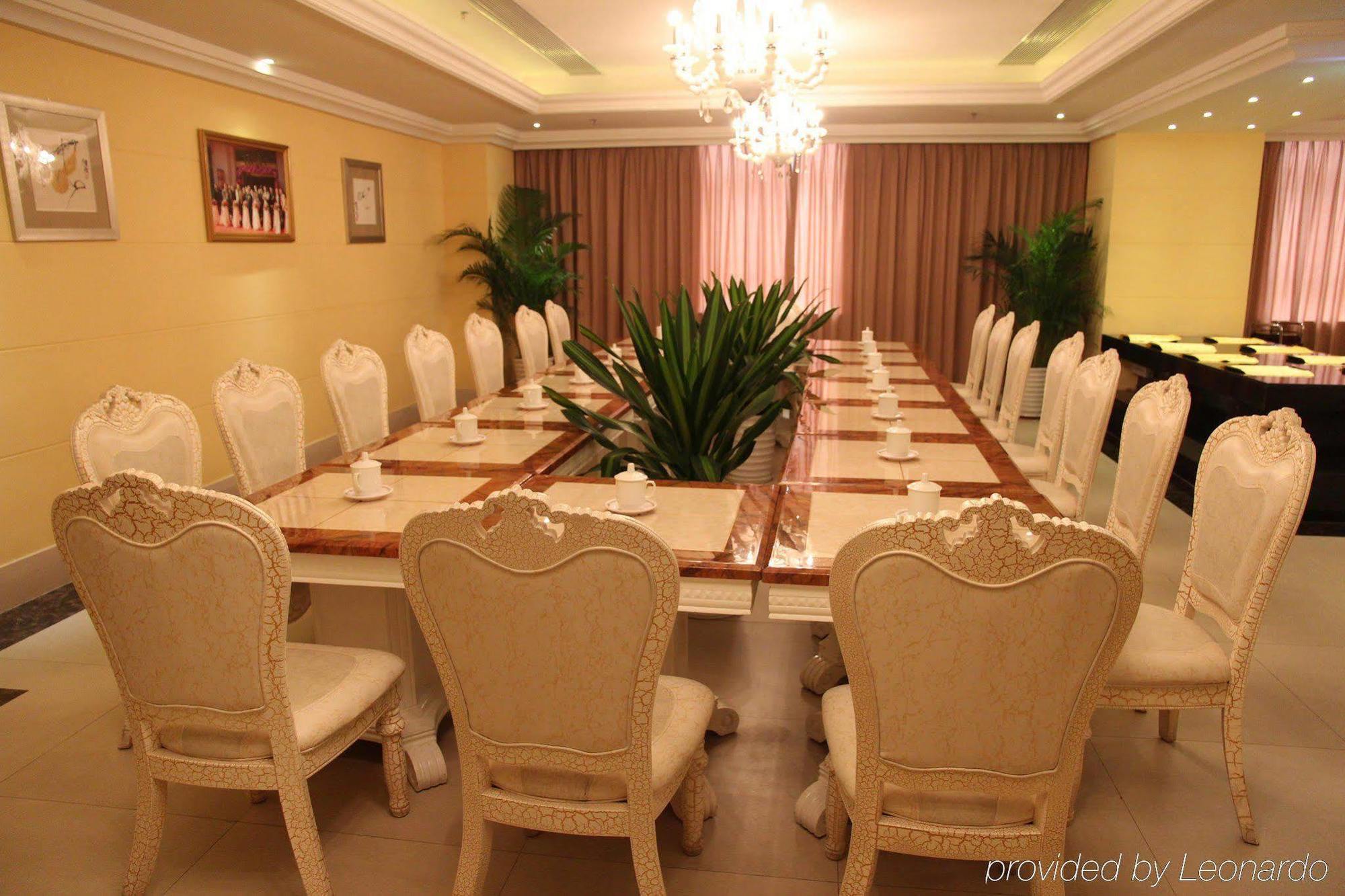 Water Way Hotel กวางโจว ภายนอก รูปภาพ