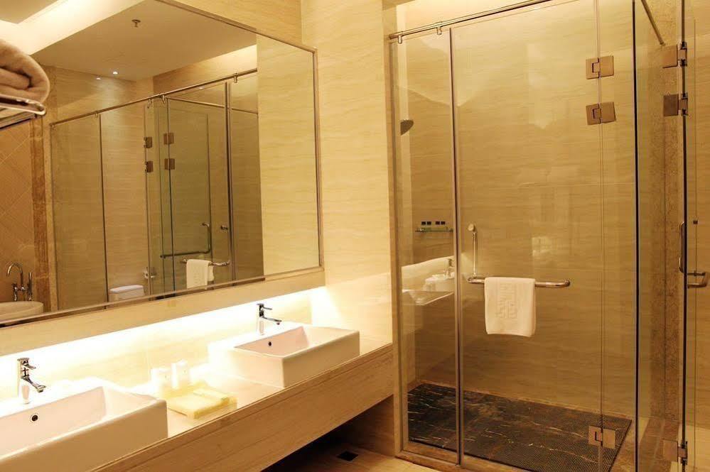 Water Way Hotel กวางโจว ภายนอก รูปภาพ